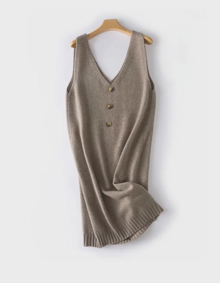 Women's Sleeveless Knit Vest Dress for Spring & Fall 2024 - Mid-Length, Loose, Over-the-Knee Style