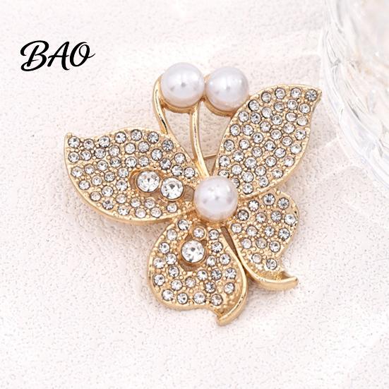 Butterfly Brooch Pins Women Pin, Shape Lapel Pin with Animal Coats Faux Pearls Rhinestones, Jewelry Accessory for Dresses Jackets Decorative Alloy