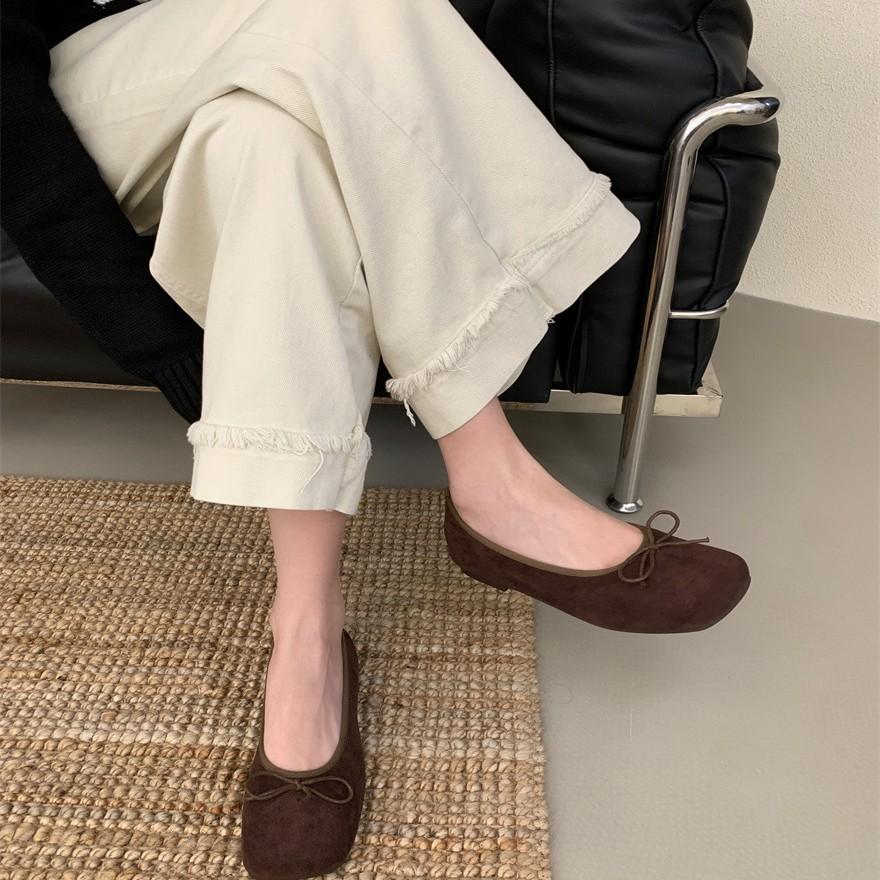 Französische Abendschuhe Damen 2025 neu Temperament elegant Prominente Seide eckige Zehenpartie leichte Einzelne Schuhe