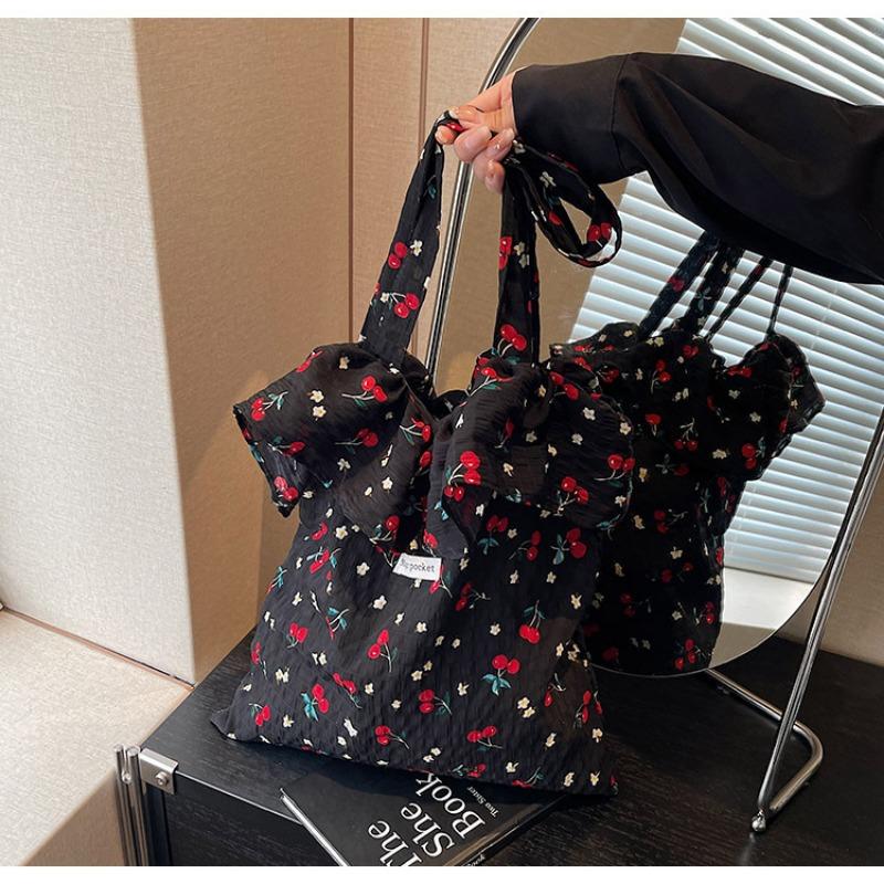 

New cute versatile girl portable shoulder bag cute ruffle edge tote bag large capacity bag чёрный