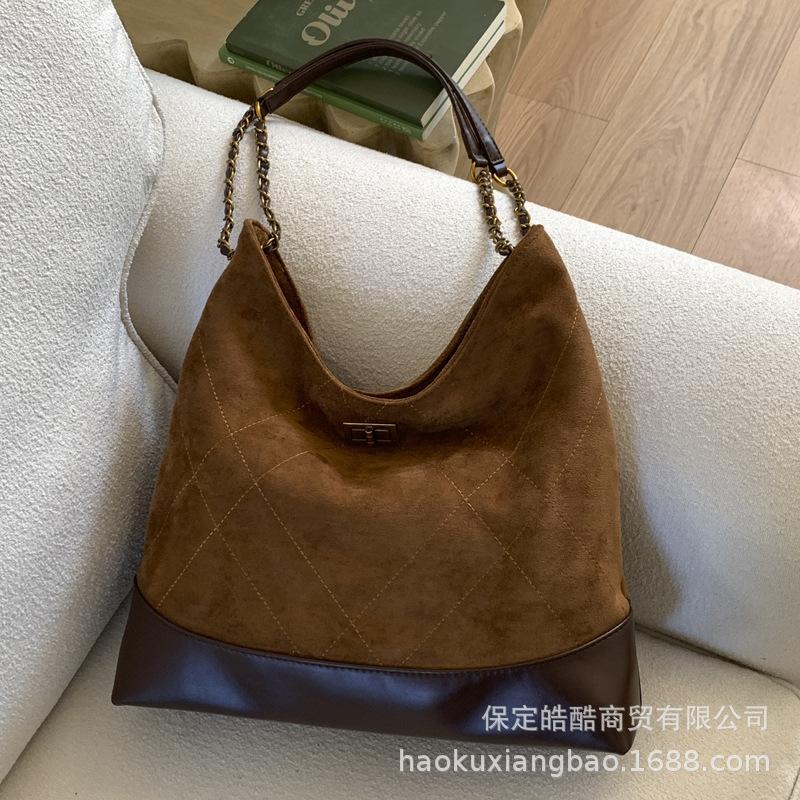 Premium Rhombus Chain Bag Women's 2025 New Autumn and Winter Shoulder Bag Large Capacity Popular Merad Tote Bag