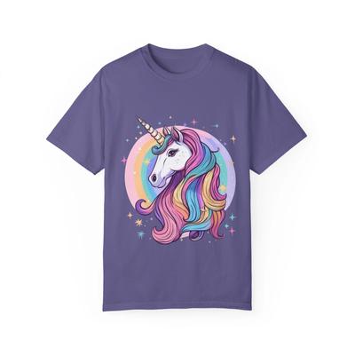 Majestätisches Einhorn T-Shirt, Fantasy Tee, Mythisches Wesen Shirt, Magisches Pferd