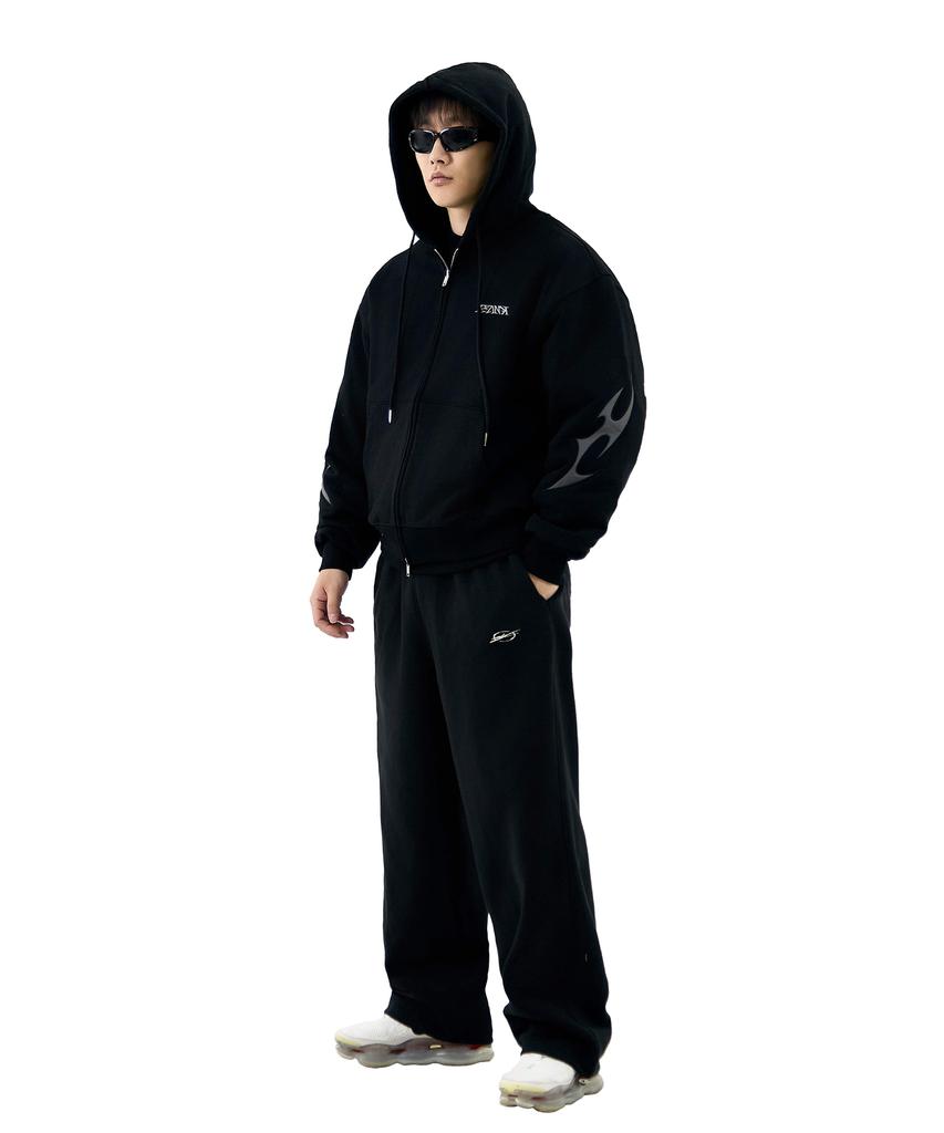 THERANK Chrome Logo Essential Sweatpants [Black]