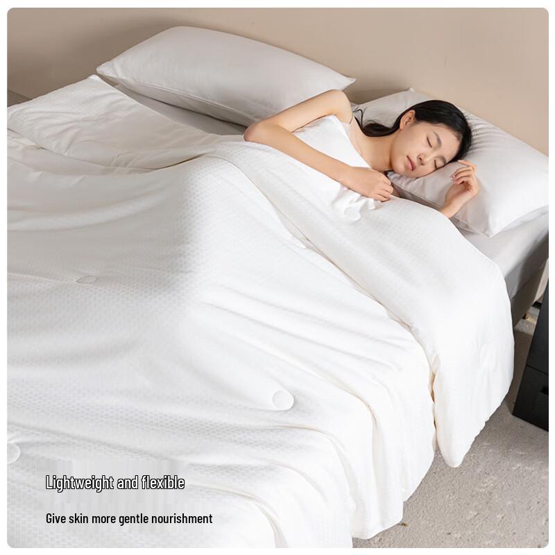 Muji 100% Tussah-Seide Winterdecke