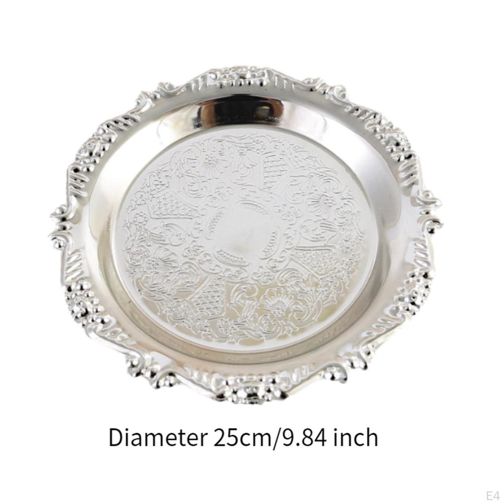 Klassische Kuchenplatte mit geprägtem Finish für vielseitige Snackpräsentation