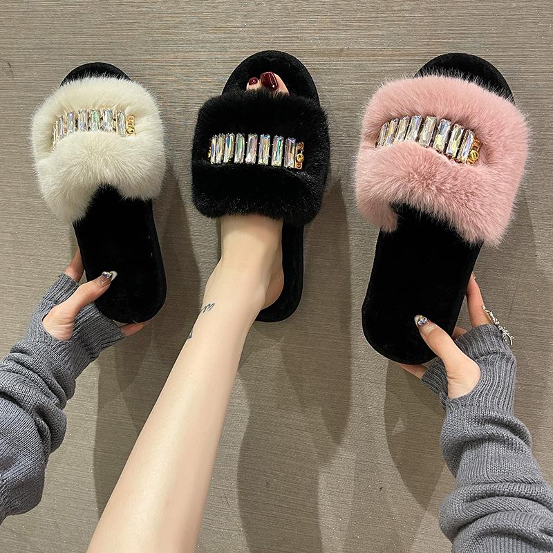 Fashion Winter 2025 New Women's Slippers Anti Slip Casual Indoor Flat Shoes Women's Warm Shoes Solid Color Fashion Women's Slippers