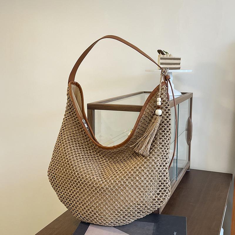 Popular Bags Women's New Straw Bags Large Capacity Fashion Simple Vacation Commuter Underarm Tote Bag