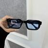 Luxurious Designer Rectangle Sunglasses for Men Women Fashion Brand Casual Outdoor Anti Glare Eyewear Unisex