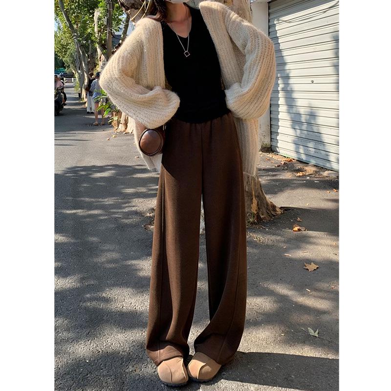 2026 Early Spring Women's Plus Velvet Warm Knitted Straight-Leg Casual Pants