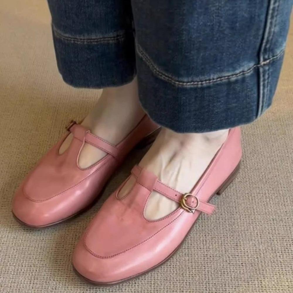 Ladies Flat Shoes Square Toe British Style Small Leather Shoes Women New Silver Single  Fashionable Mary Jane Shoes