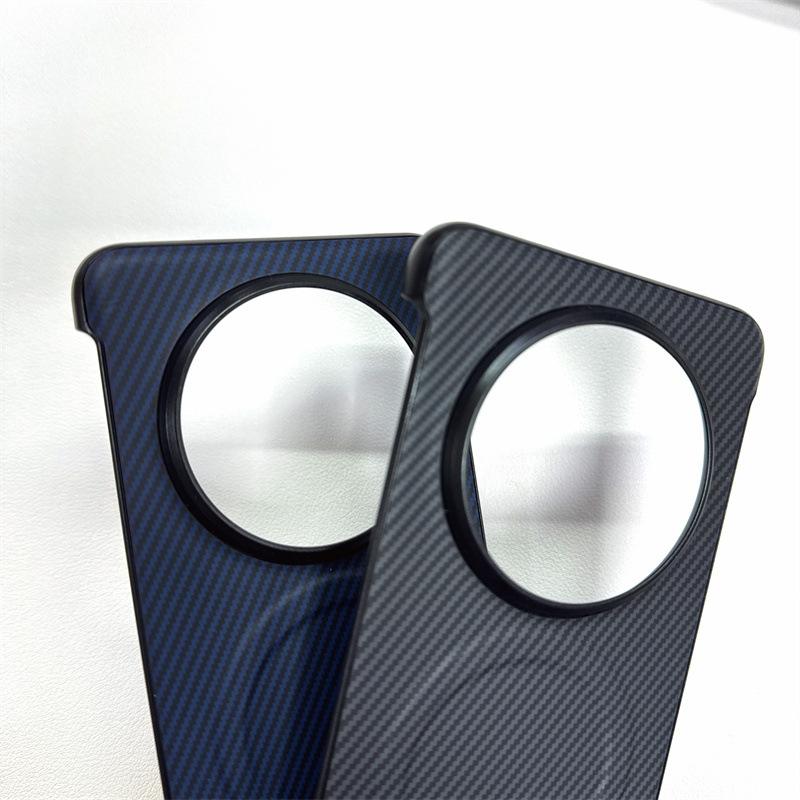 Applicable To Huawei Mate70 Mobile Phone Case Without Border Large Hole Carbon Fiber Pattern Sticker mate40RS Magnetic Protective Cover