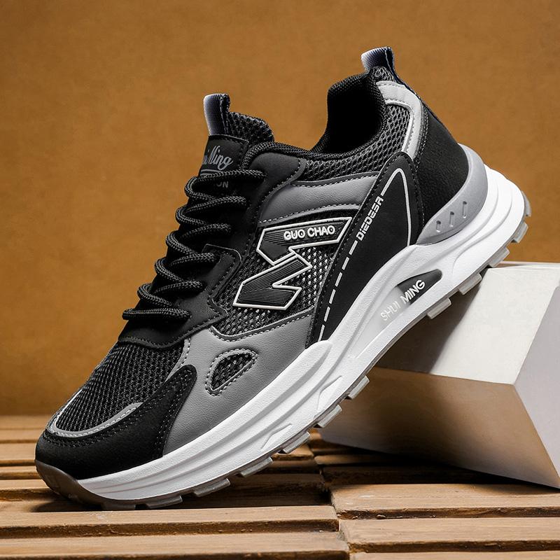 New Fashion Men 's Four Seasons Comfortable Thick Sole Shoes Students BoysTrending Soft Sole Breathable Casual Running Sneakers