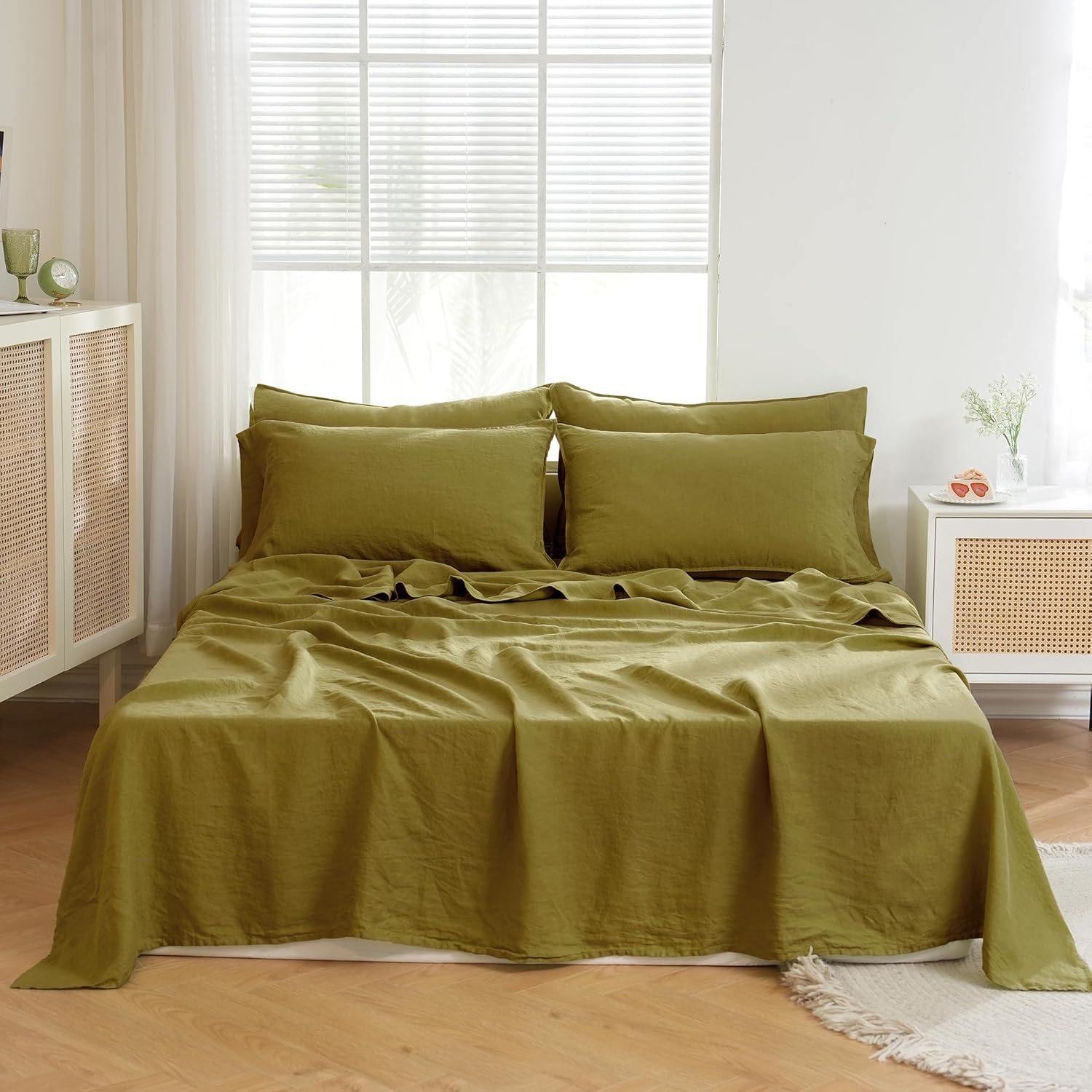 

Linen Sheets Set,100% French Stone Washed Pure Linen Bed Sheets, 3 Pieces (1 Flat Sheet, 2 Pillowcase) Suitable for Hot Sleepers Sheet 90x140 3pcs оливковий колір
