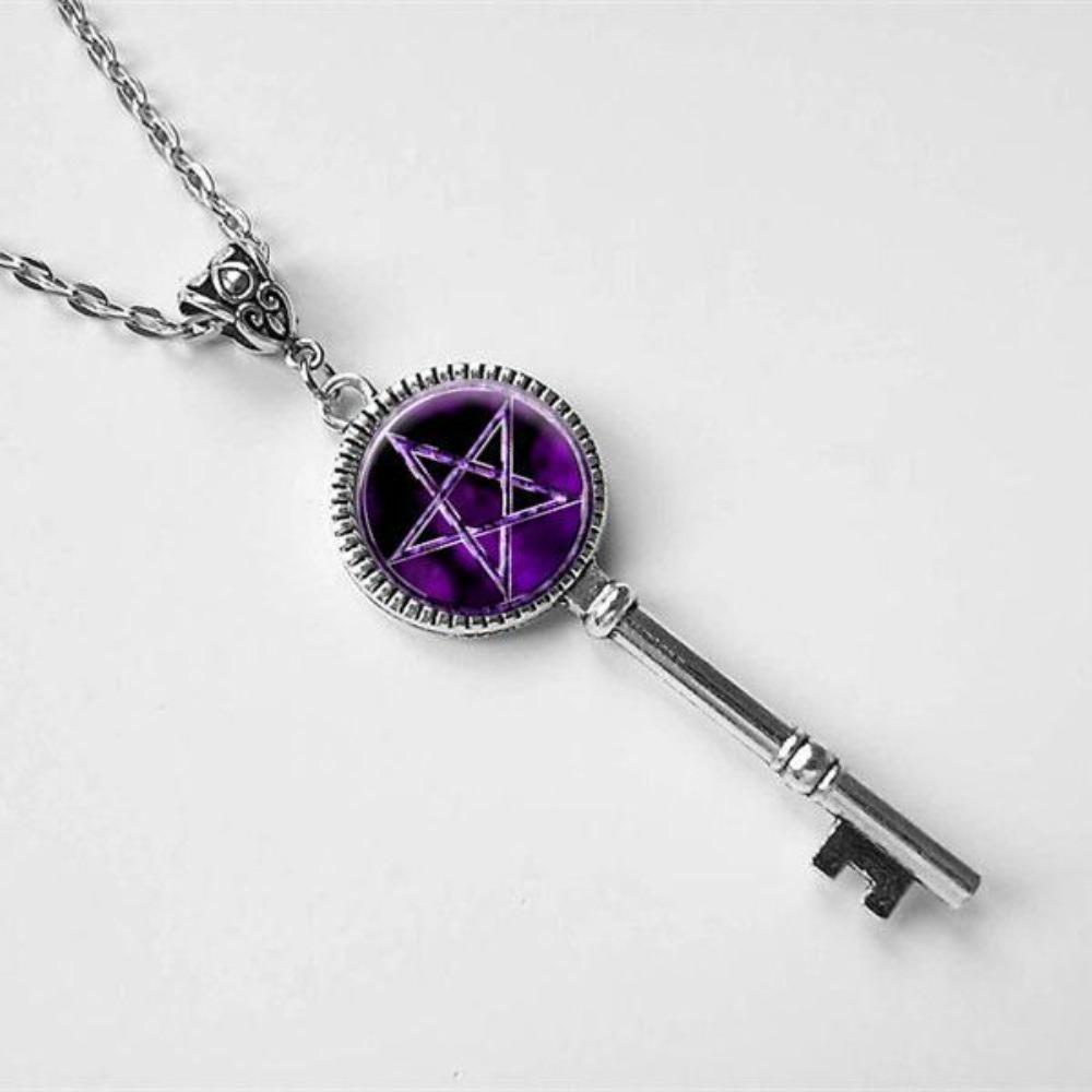 Fashion Classic Five-pointed Star Glass Key Pendant Necklace for Men Women Key of Solomon Magic Array Jewelry Accessories Gifts