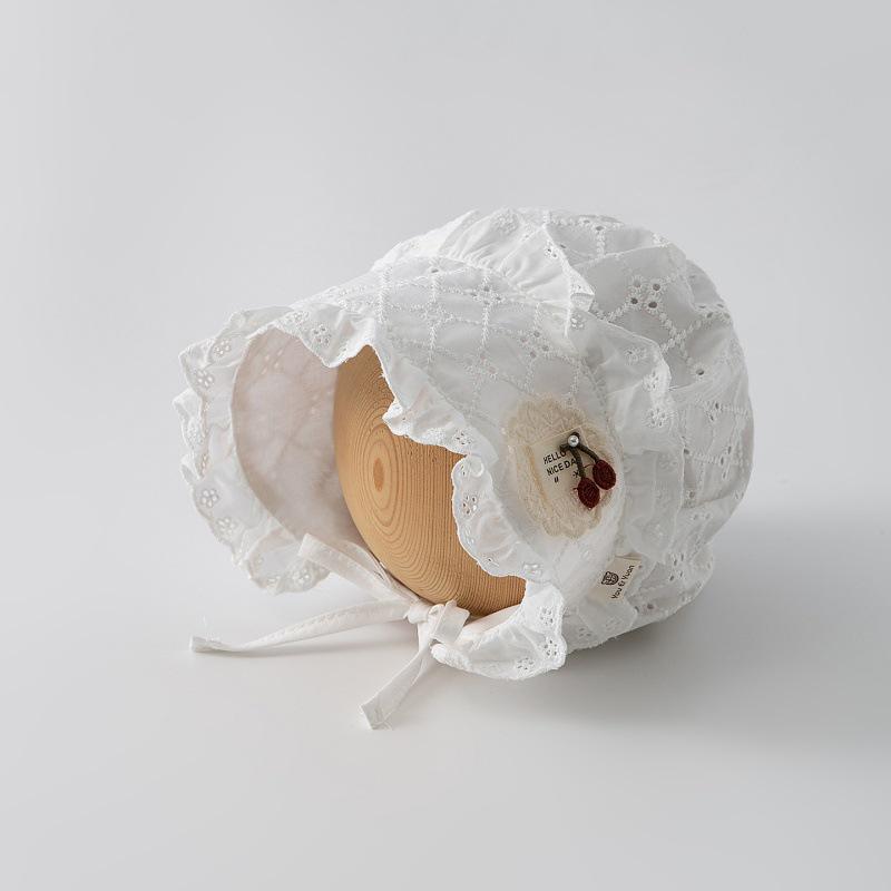 Jarní/Letní sluneční klobouk pro holčičku: Lehká čepice s krajkovým lemem a výšivkou pro batolata