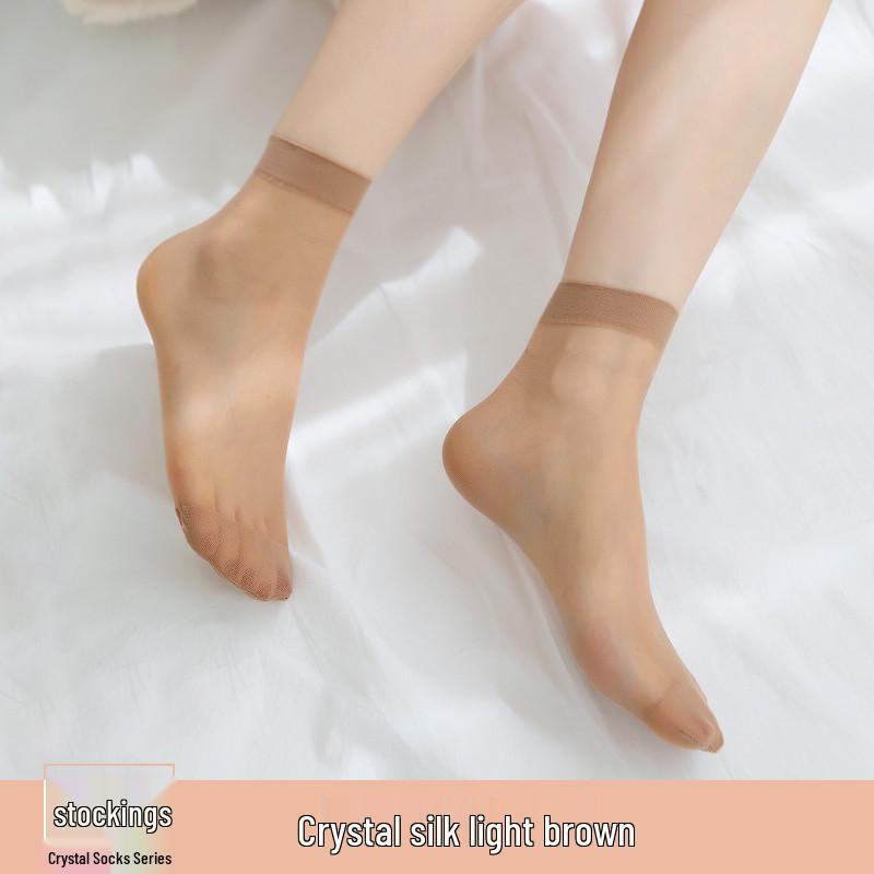 

Женские летние короткие носки из суперэластичной кристально-хлопковой смеси, устойчивые к зацепкам, телесного цвета. One Size