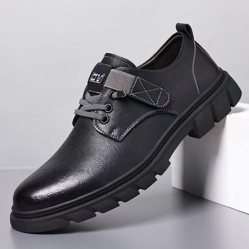 Neue Lederschuhe Herren High-End-Sinn Britischer Stil Retro-Trend Business-Freizeit Vielseitig Ein-Pedal Arbeitsschuhe Fahrschuhe
