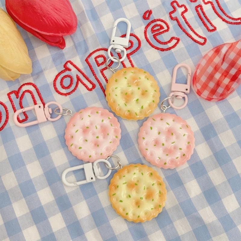 Delicious Looking Biscuit Keychain Jewelry Style Decoration Safe Material Key Rings Pendant Multiple Styles Gift