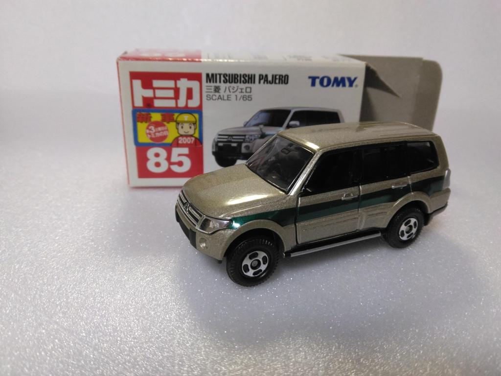 Tomica Mitsubishi Pajero, 165 Scale, Die-cast Car, No.85, 2007 Model, Silvergreen, Made In China, with Clear Case