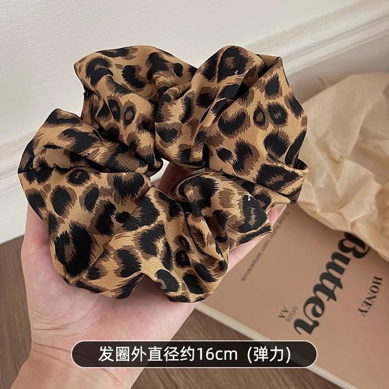 Leopard Print Scrunchies Hair Tie Hair Rope High Elasticity Elastic Hairs Band Ponytail Holder Elegant Women Hair Accessories
