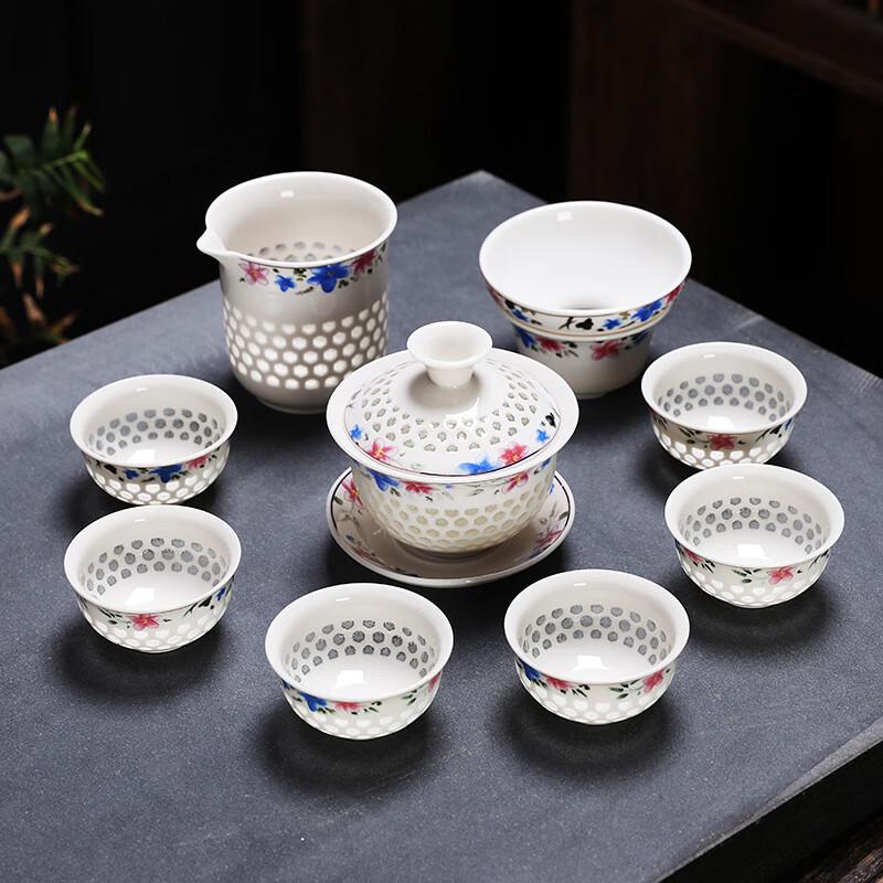 Haofeng Honeycomb Blue and White Porcelain Tea Set