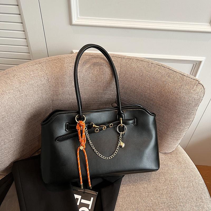 Casual Large-capacity Shoulder Bag Women's New Fashion Commuter Handbag