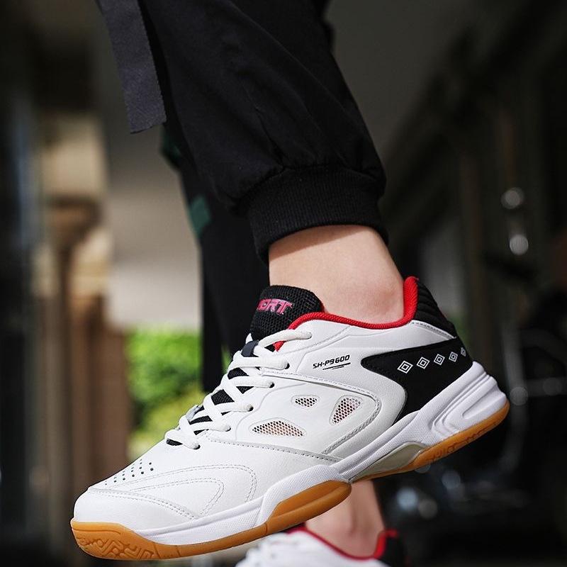 Training tennis shoes size 48 non-slip shoes large size 4746 sports shoes badminton shoes men's beef tendon sole table tennis shoes
