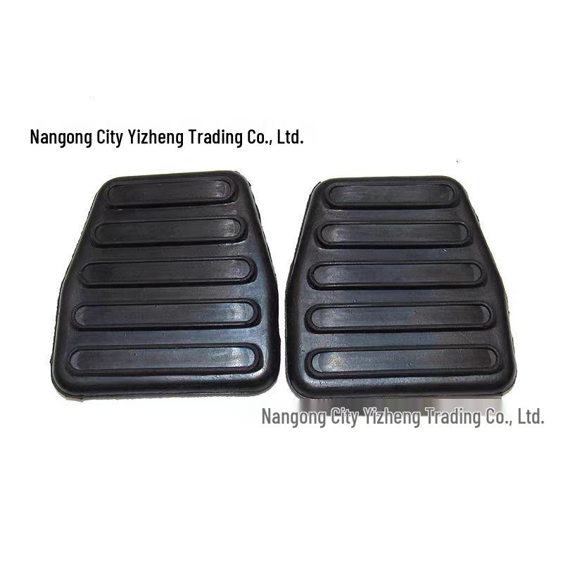 Sinotruk Howo Brake & Clutch Anti-Slip Pedal Cover for Jinwangzi, Steyr, Aolong, Jinlong