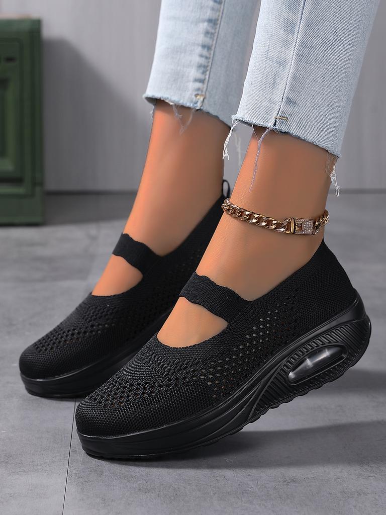Large Size Fly-woven Women's Shoes Breathable Mesh Lazy Shoes Lightweight Air Cushion Mother Casual Sports Mesh Shoes