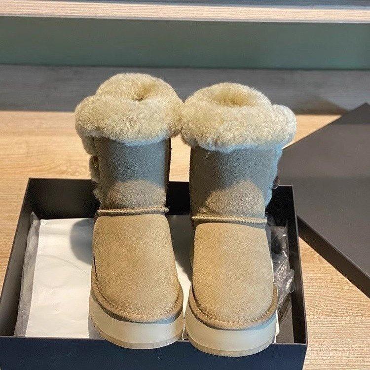 Short tube warm Northeast velvet snow boots autumn and winter new Korean version casual button thick sole heightening women's shoes