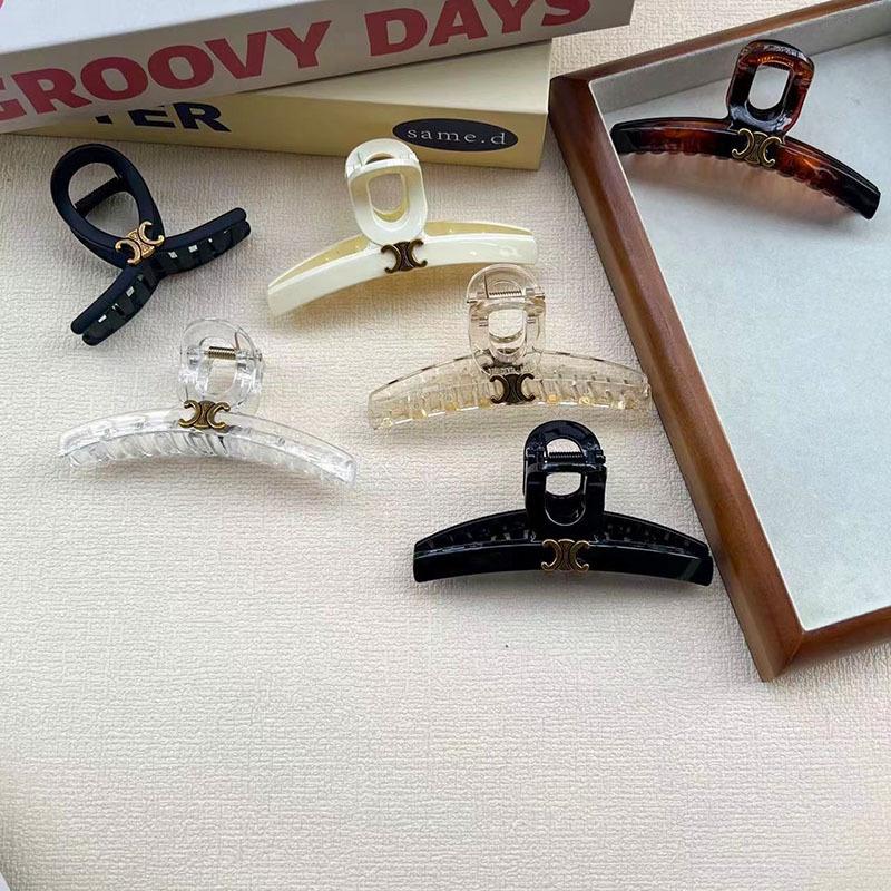 Koreanische Acryl-Haarspange für Damen, elegantes und handgefertigtes Haaraccessoire in großer Hai-Form