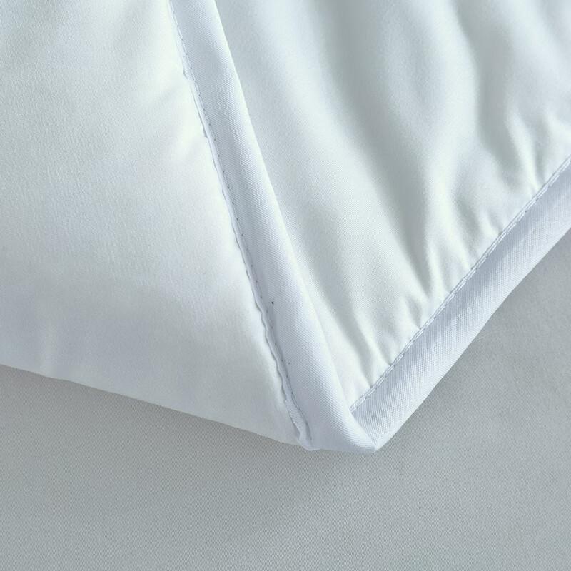 Yalu Lightweight Warm Australian Wool Quilt