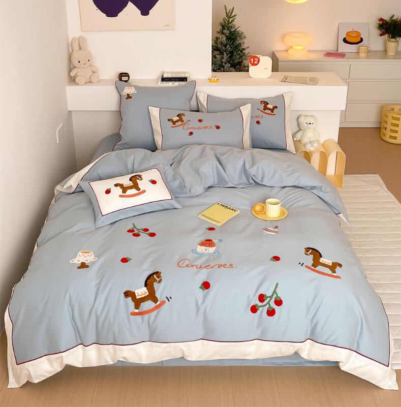 

120 long staple cotton matte four piece set Lucky Trojan letter towel embroidered duvet cover cute girl ins bedding Bed 200 синій