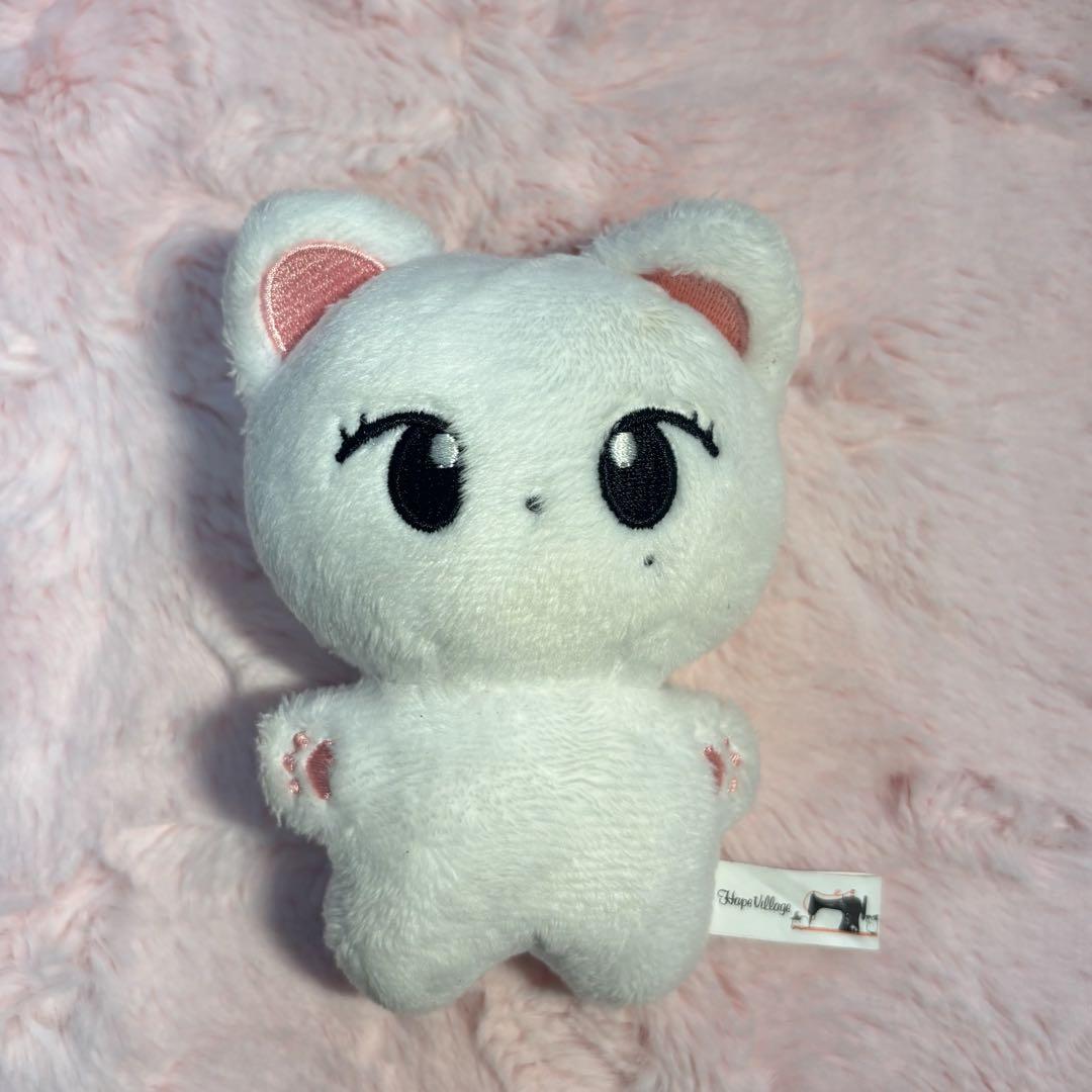 

[USED] IVE Liz Master Doll Plush Toy