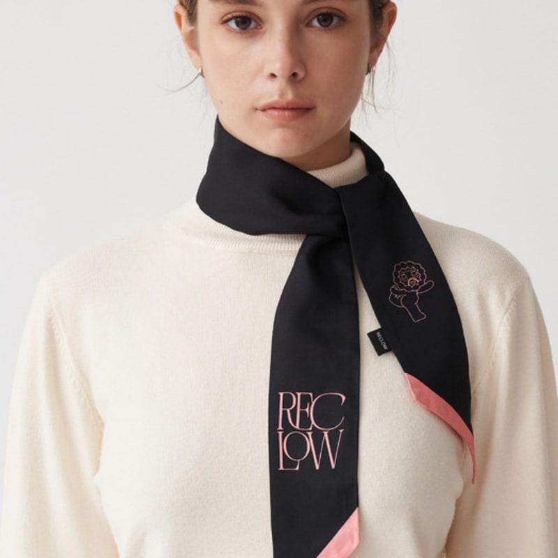 

RECLOW [Reclow X Artnom] ART SHINE Long Scarf PINK FREE