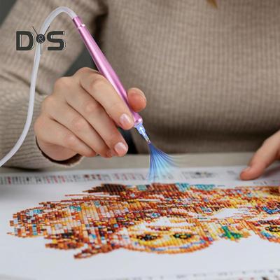 Elmas Sanatı Vakum Kalemi Elektrikli Elmas Sanatı Kalemi Balmumu İçermeyen Elmas Yerleştirme Aleti Tüm Elmas Şekilleri Boyutları için Elmas Sanatı El İşçiliği