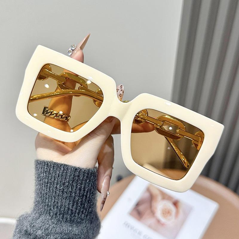 Brand Fashion Large Frame Sunglasses Women Men Personality Chain Lens Leg Design Sun Glasses Retro Square Eyeglasses UV400