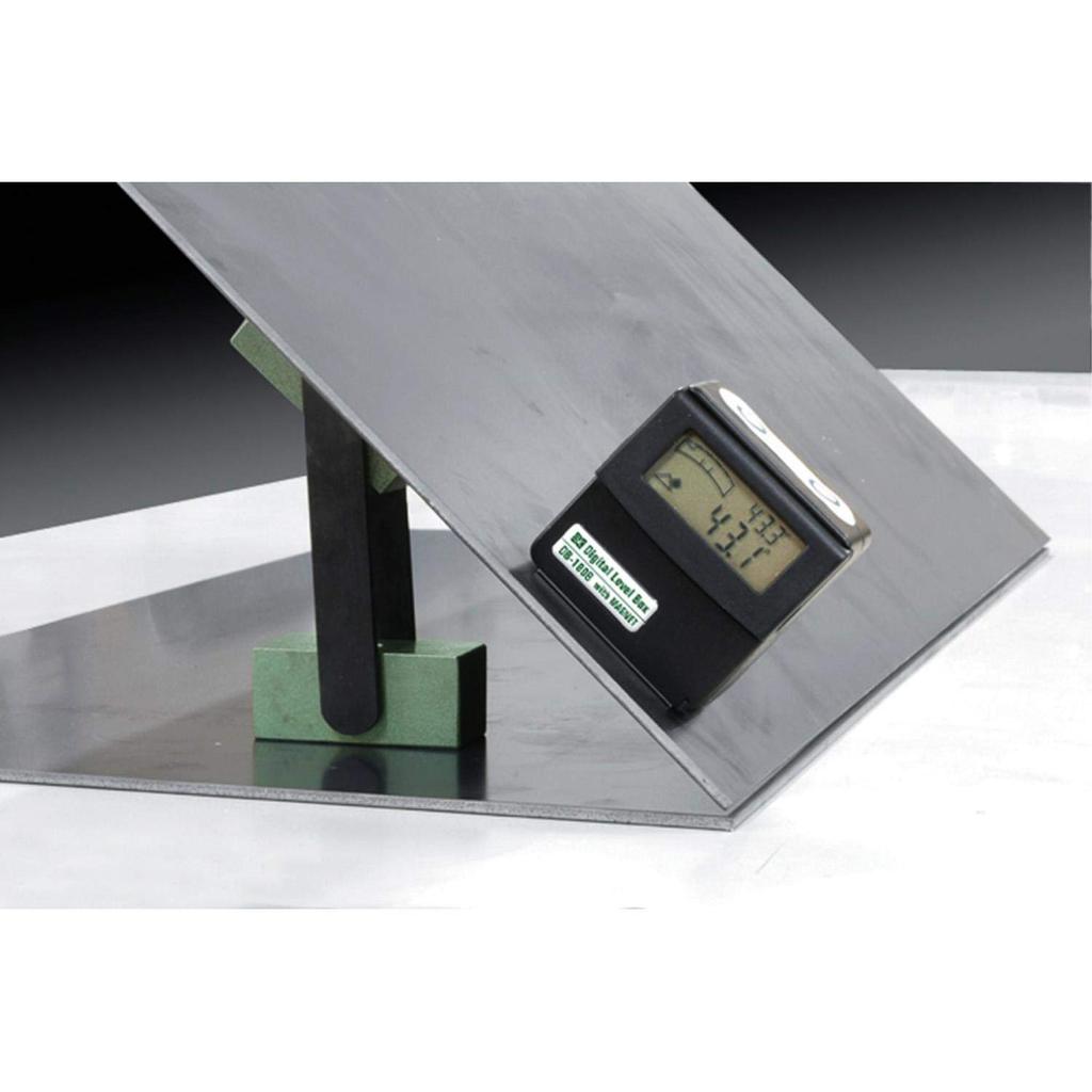 Niigata Seiki SK Digital Level Box with Magnet DB-180B