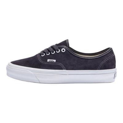 Authentic 44 Soft Comfortable Low Top Skate Shoes Unisex Sneaker Black VN000D5KBYD1