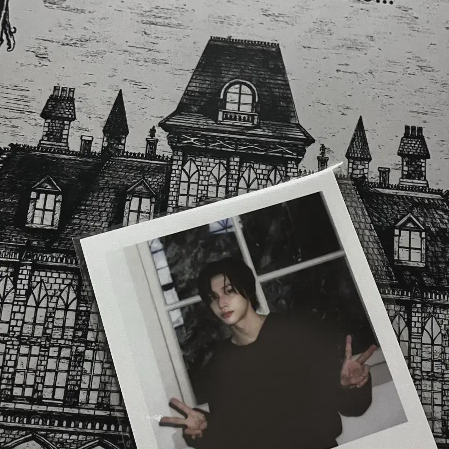 

2025 Polaroid With Riize Season s Greetings Bonus