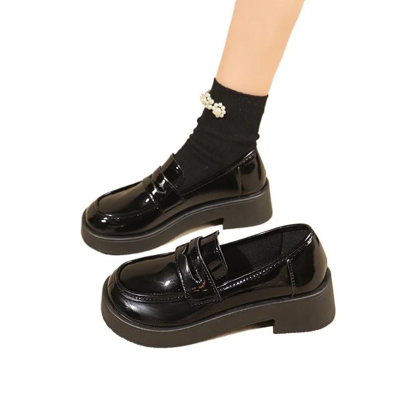 2024 Hot Sale Ladies Shoes Loafers Women's High Heels Fashion Round Toe Casual Pumps Women Brand Square Heel Shoes for Women