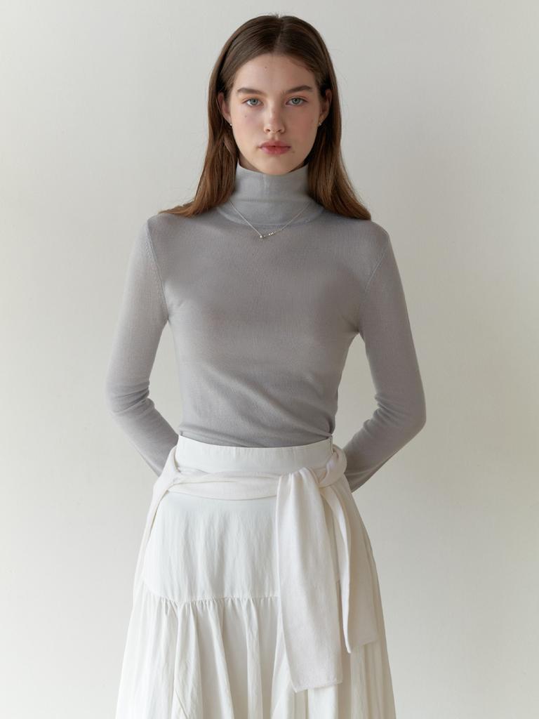 Liel Powdery Turtleneck Knit (Silver Blue)