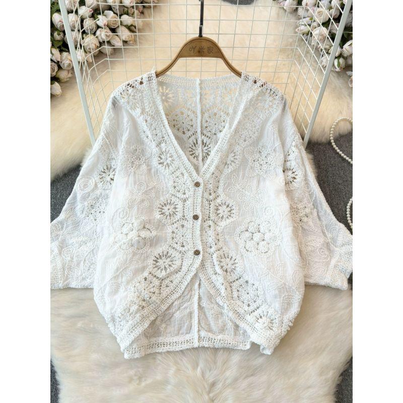 K-style V Neck Retro Lace Coat Top Lace