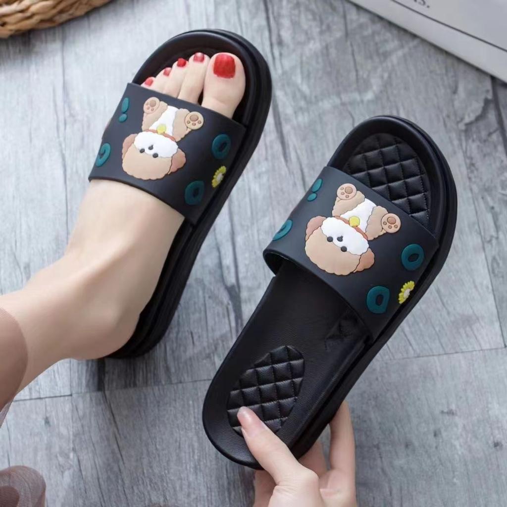 Módní letní protiskluzové a protizápachové módní horké prodejní plážové dámské pantofle s měkkou podrážkou