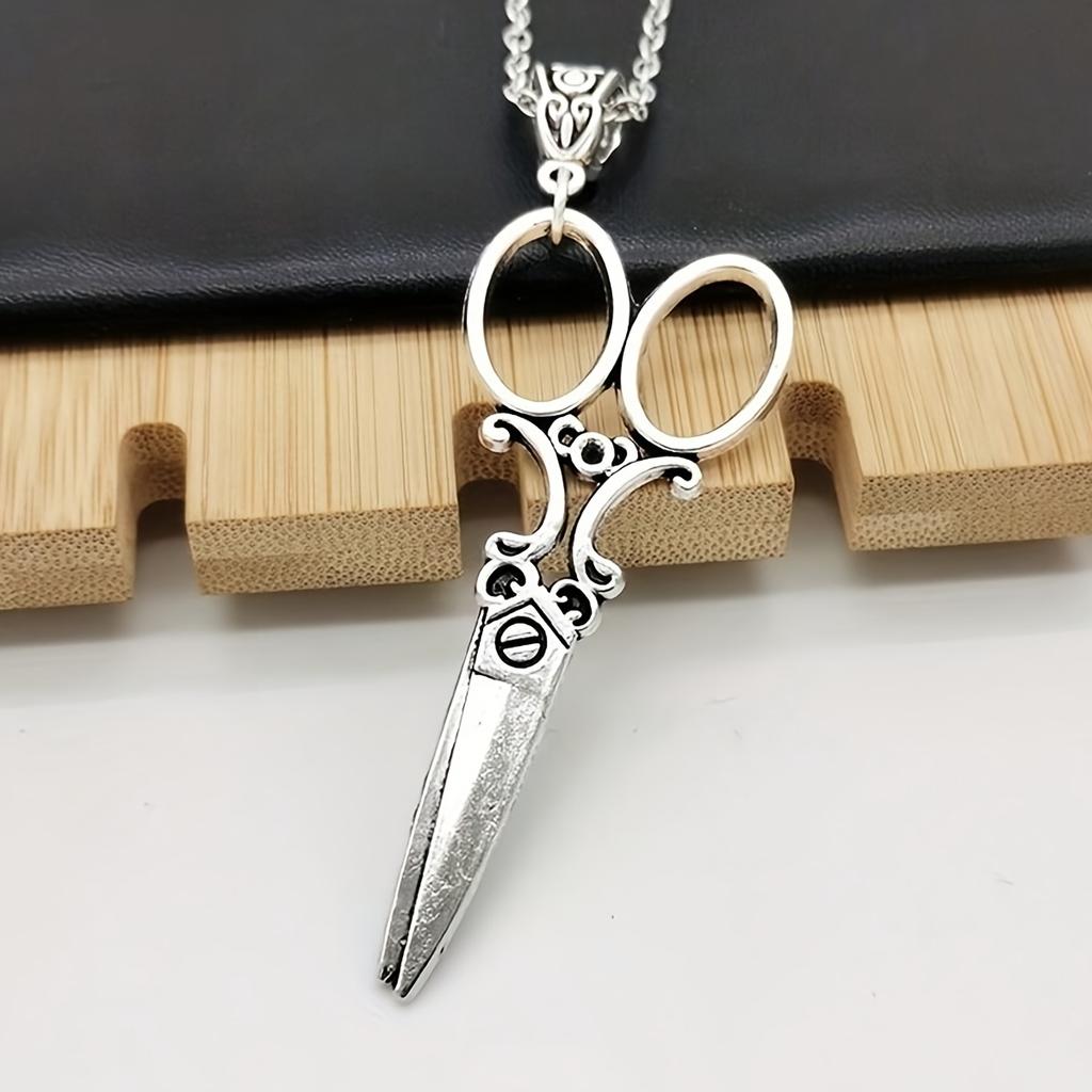 Punk Style Silvery Colored Big Scissor Pendant Necklace Gothic Chain Necklace Fashion Jewelry For Gift-giving