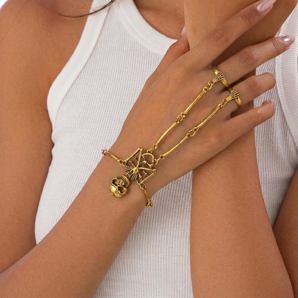 Halloween Gothic Exaggerated Skull Skeleton Bracelets for Women Men Creative Punk Skull Ring Hand Bracelets Charms Jewelry