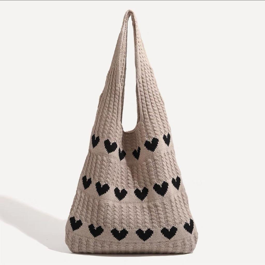 Dopamine Style Heart-Shaped Knitted Tote Bag for Women - Spring Large Capacity Fashion Student Handbag