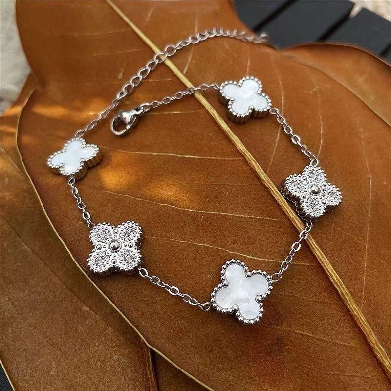 13mm Titanium Steel Double-sided Mother-of-pearl Four-leaf Clover Bracelet Colorfast Elegant and Luxurious for Couples