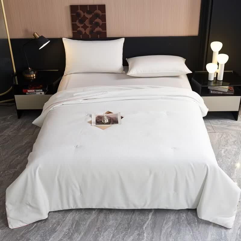 Hodo Silk Cotton Summer Quilt