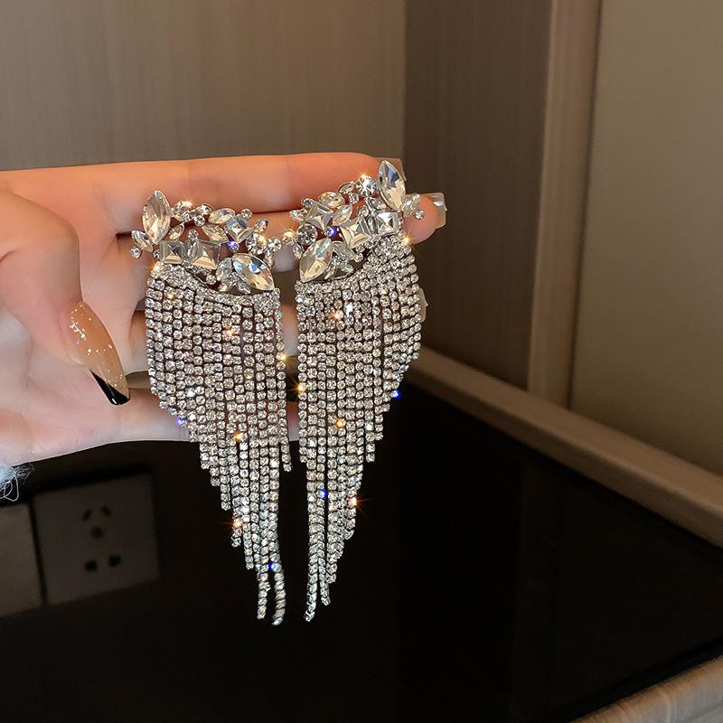 European & American Style Silver Needle Full Rhinestone Irregular Drop Earrings - Exquisite Luxury Design, Niche Fashion Versatile Earrings